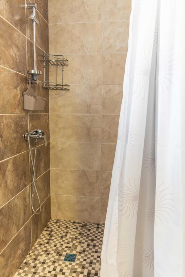 Lara Apartman